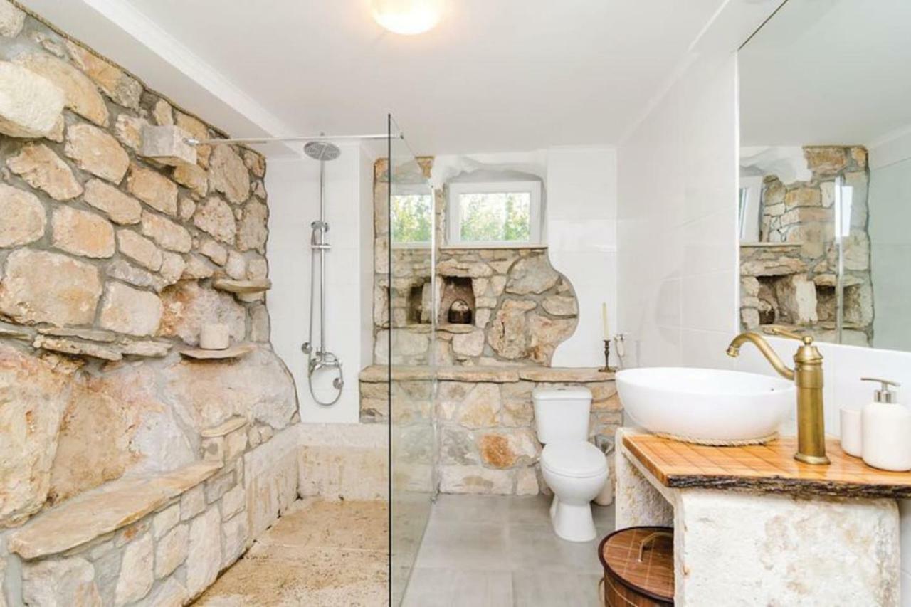 Villa Retro On Island Mljet *